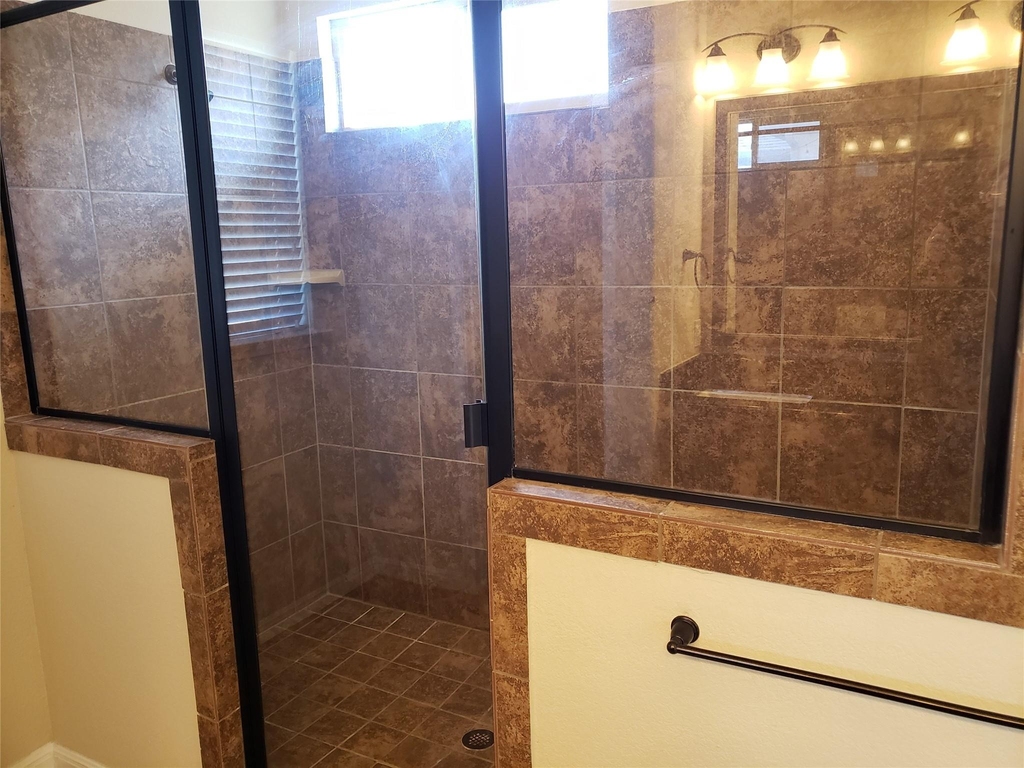 18509 Bassano Ave - Photo 18