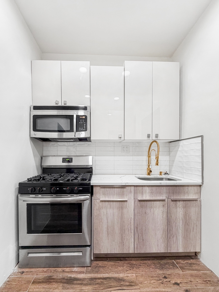 248 Vernon Avenue - Photo 4