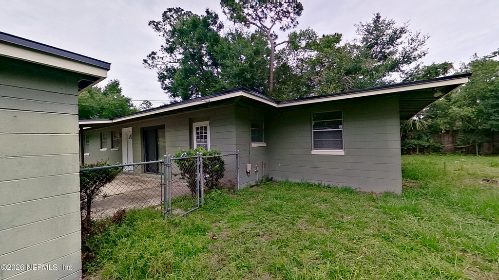 7104 Waikiki Road - Photo 15