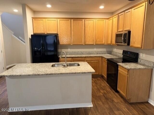 255 Beech Brook Street - Photo 2