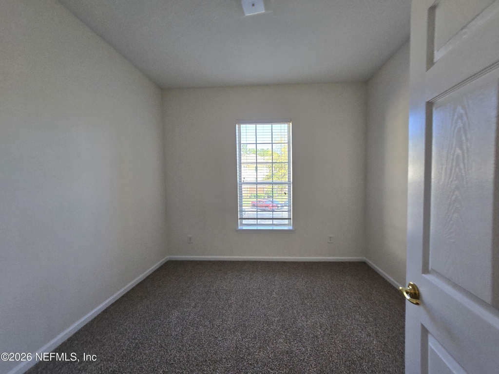 785 Oakleaf Plantation Parkway - Photo 10