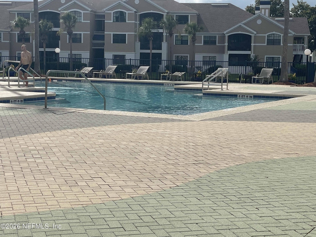 805 Boardwalk Drive - Photo 15