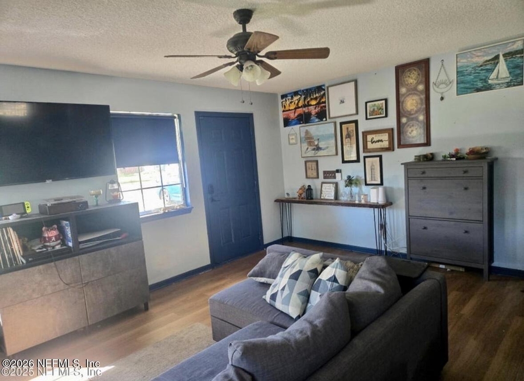 9861 S Clinton Avenue - Photo 2