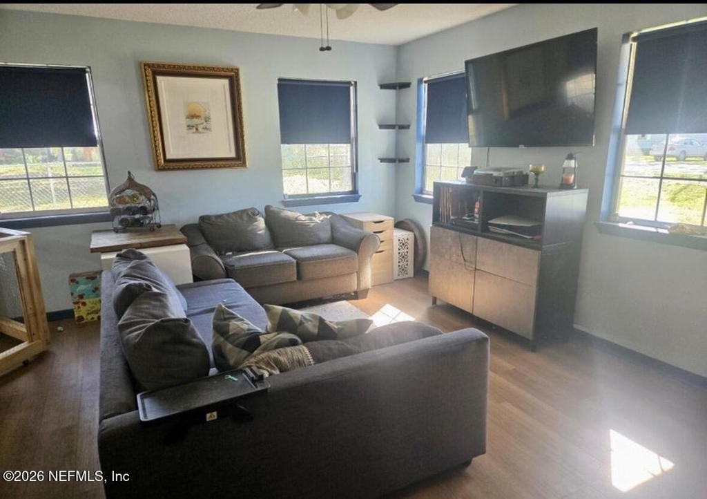 9861 S Clinton Avenue - Photo 1
