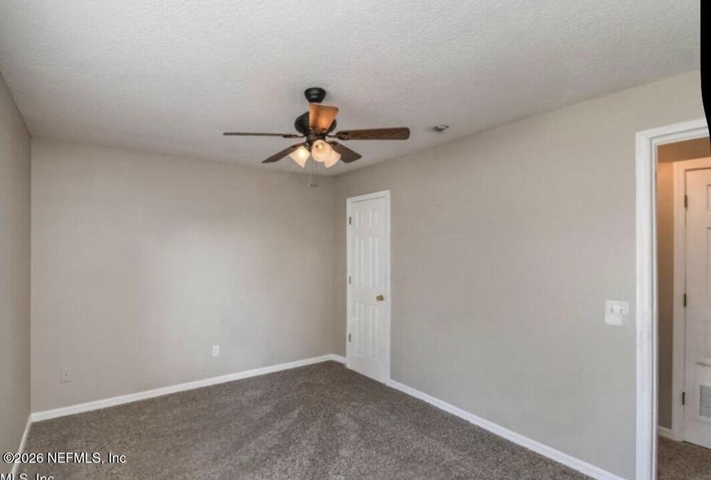 9861 S Clinton Avenue - Photo 6