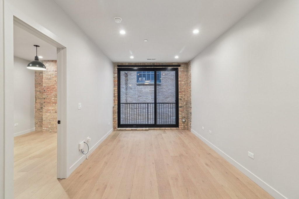 1706 Sherman Avenue - Photo 2