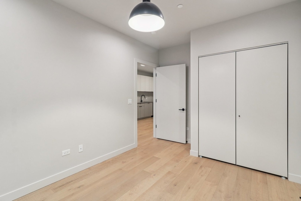 1706 Sherman Avenue - Photo 11