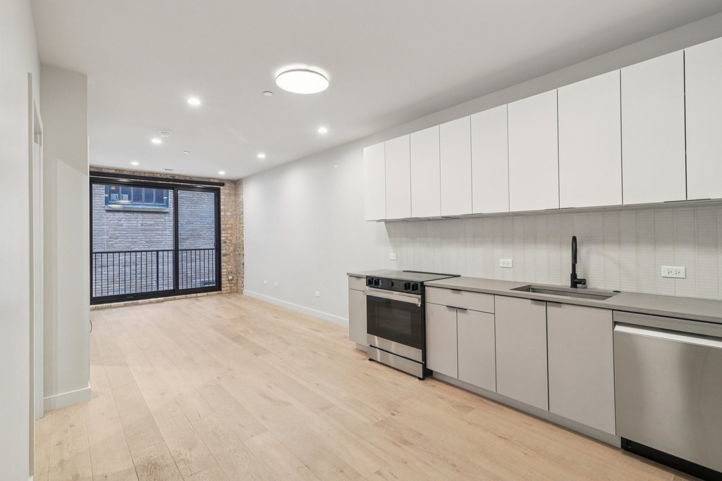 1706 Sherman Avenue - Photo 5