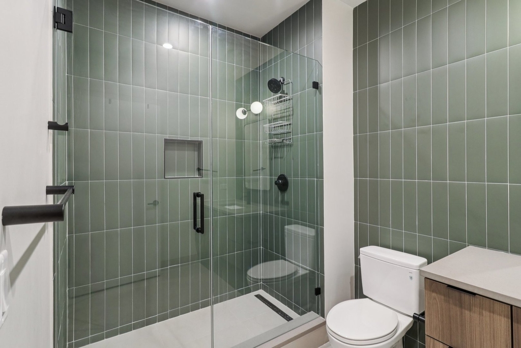 1706 Sherman Avenue - Photo 14