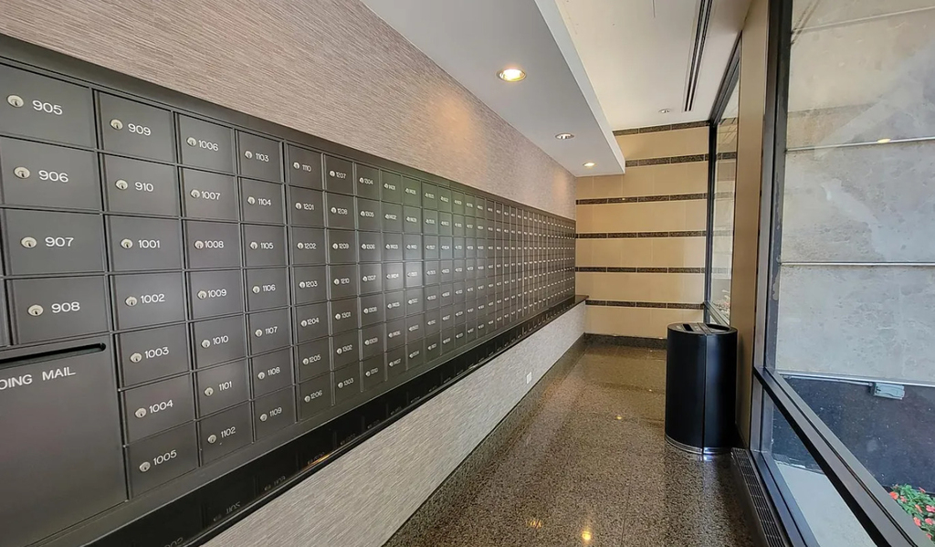 30 E Huron Street - Photo 25