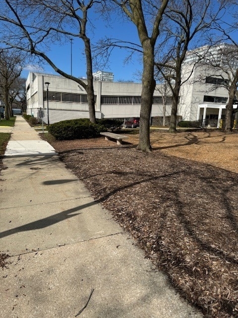 601 E 32nd Street - Photo 35