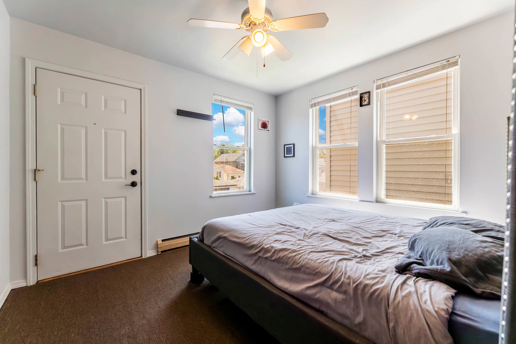3625 S Emerald Avenue - Photo 5