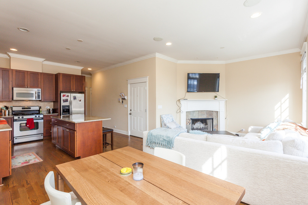 2730 N Lincoln Avenue - Photo 5