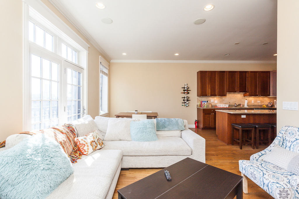 2730 N Lincoln Avenue - Photo 4