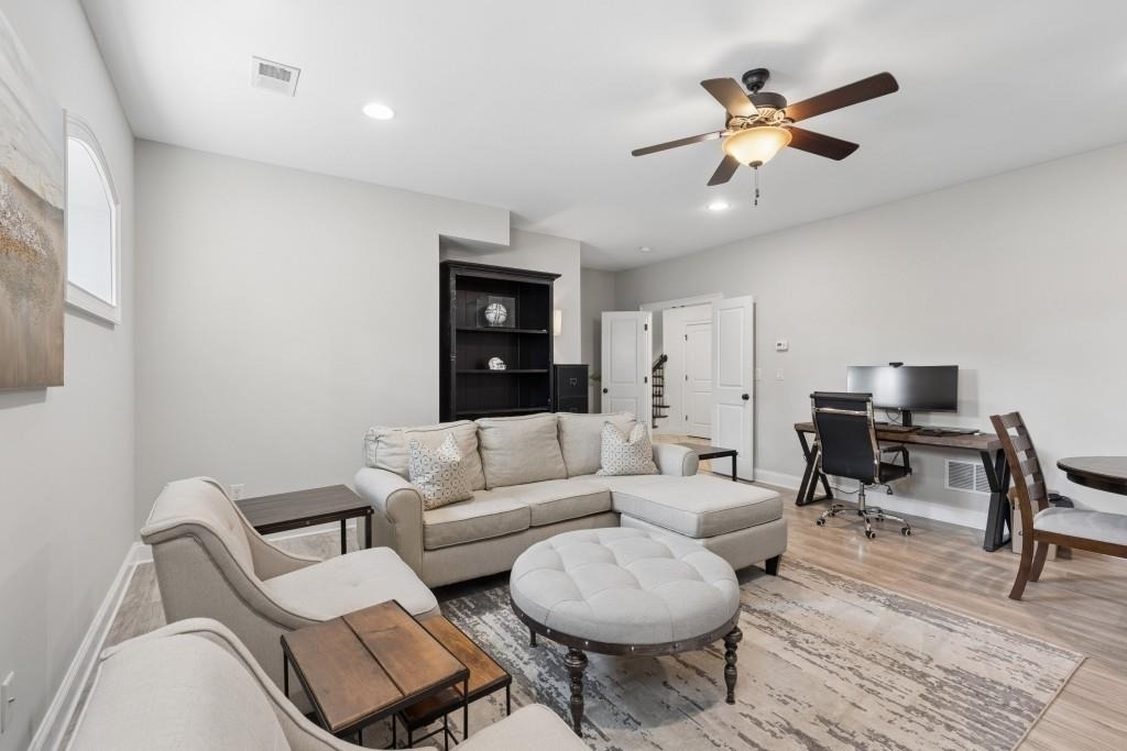 3585 Roxboro Road Ne - Photo 39