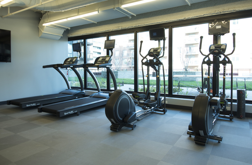 847 Chicago Avenue - Photo 4