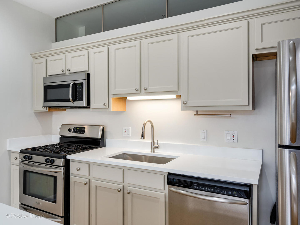 1200 W Monroe Street - Photo 5