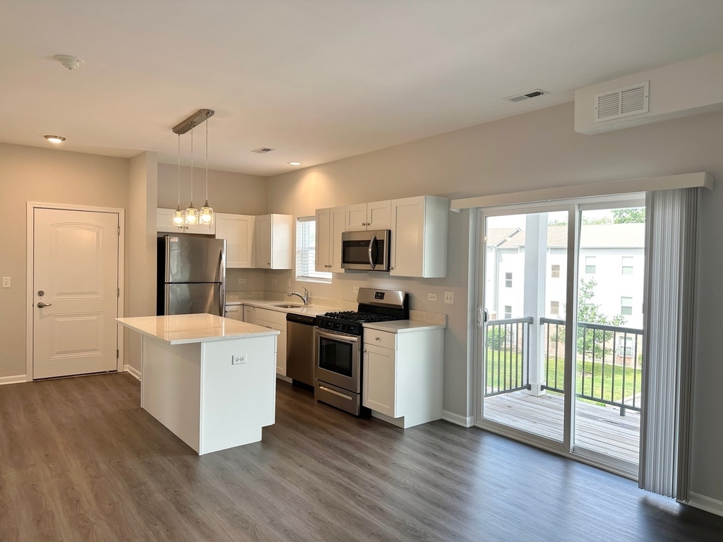 853 E Main Street - Photo 6