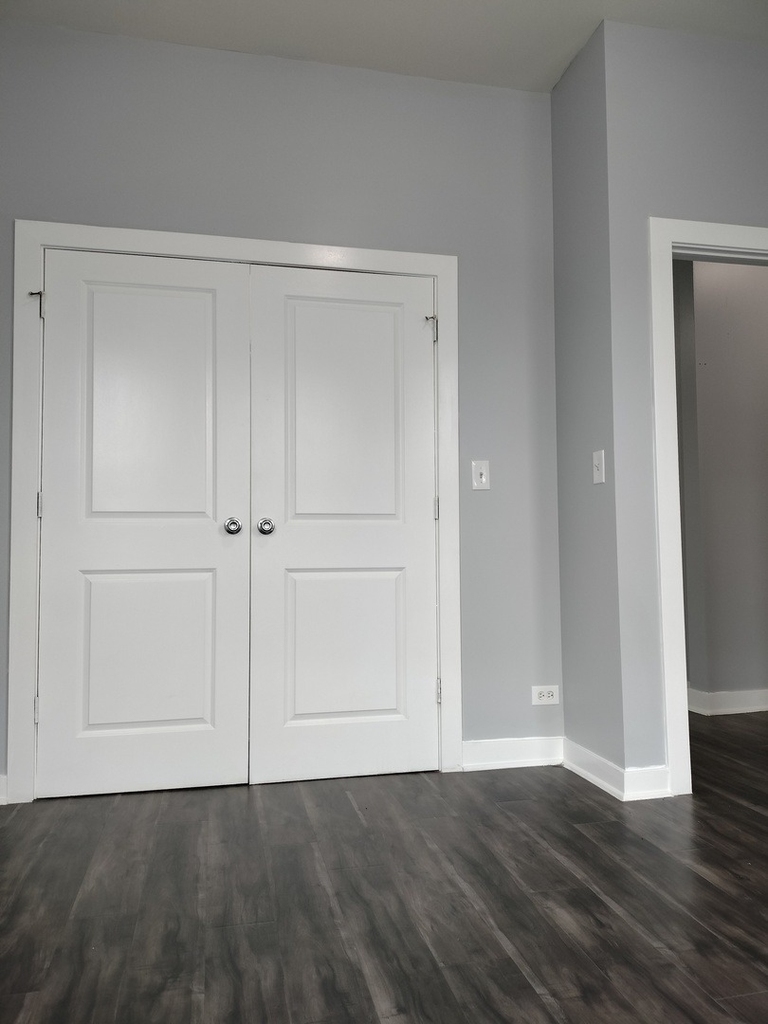6501 S Justine Street - Photo 2