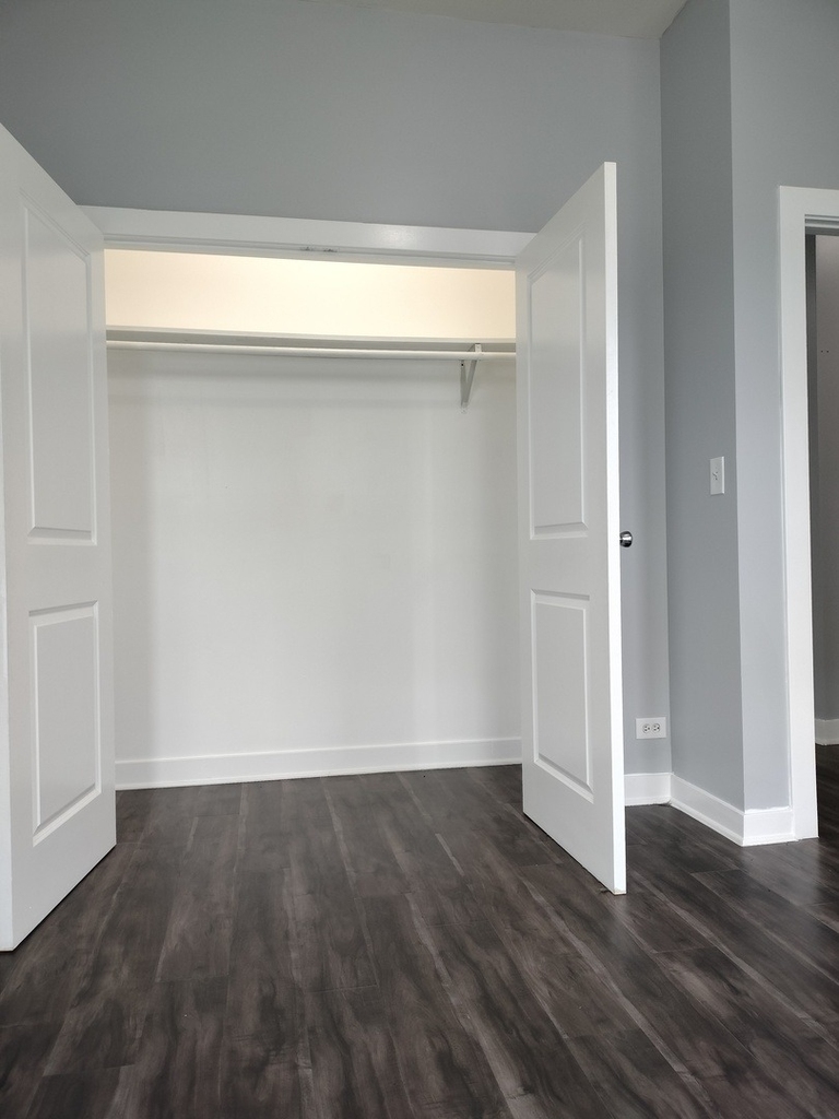 6501 S Justine Street - Photo 3