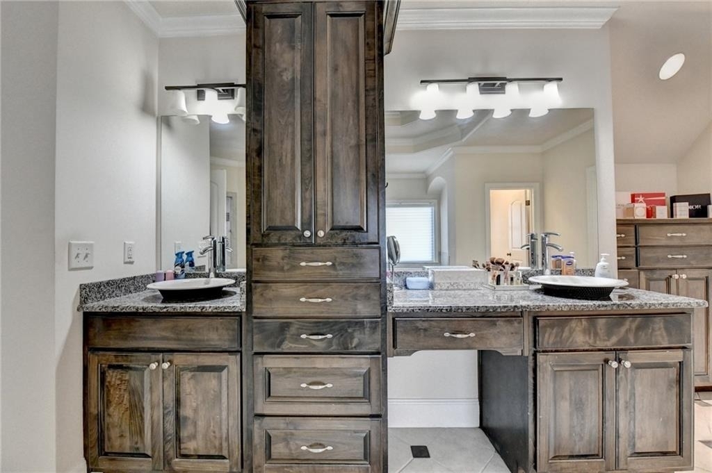 11037 Estates Circle - Photo 15