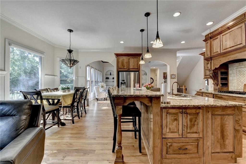 11037 Estates Circle - Photo 9