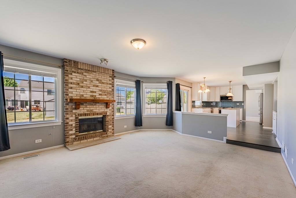 1371 E Braymore Circle - Photo 11