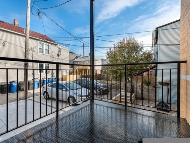 1244 W Huron Street - Photo 13