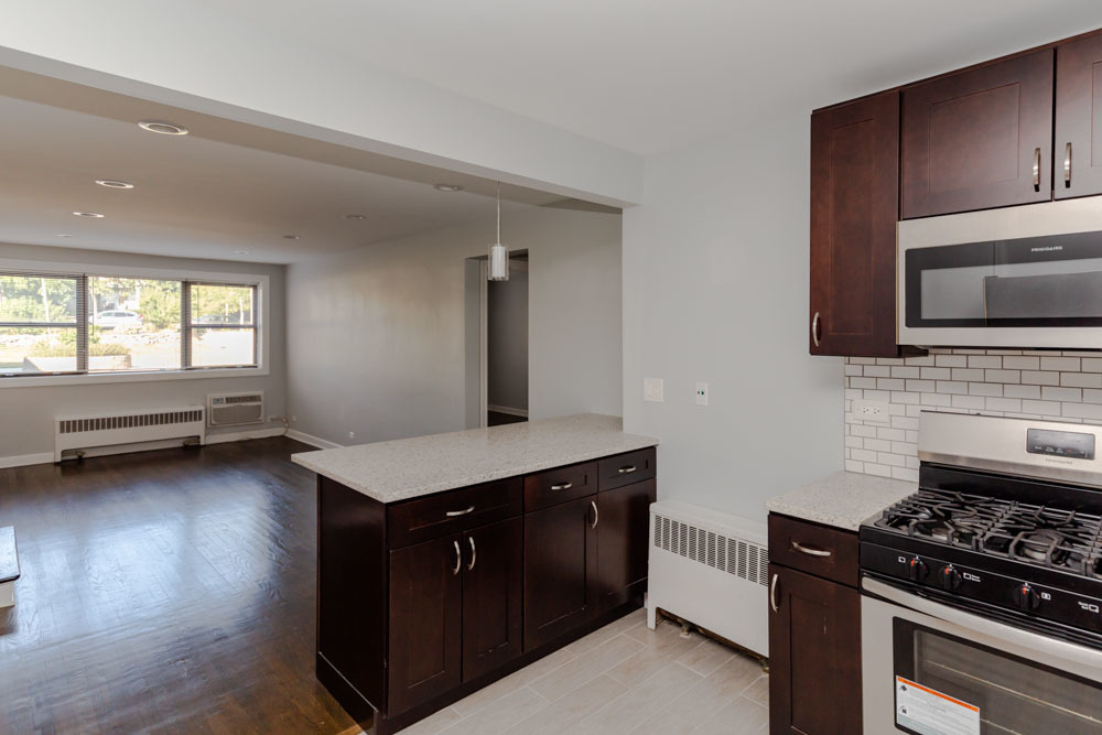 6803 N Ridge Boulevard - Photo 5