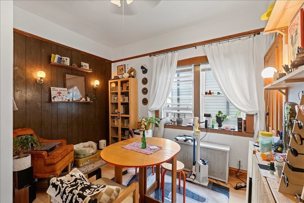 2507 N Sawyer Avenue - Photo 4