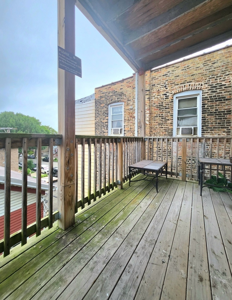 504 W 32nd Street - Photo 14