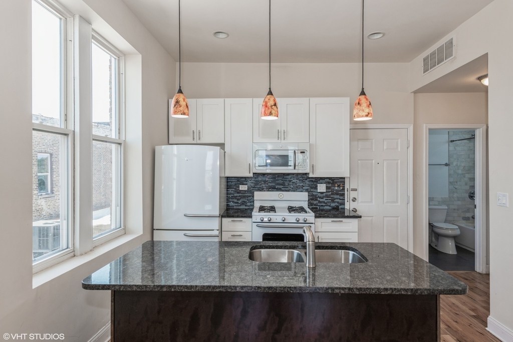 4012 W Armitage Avenue - Photo 6
