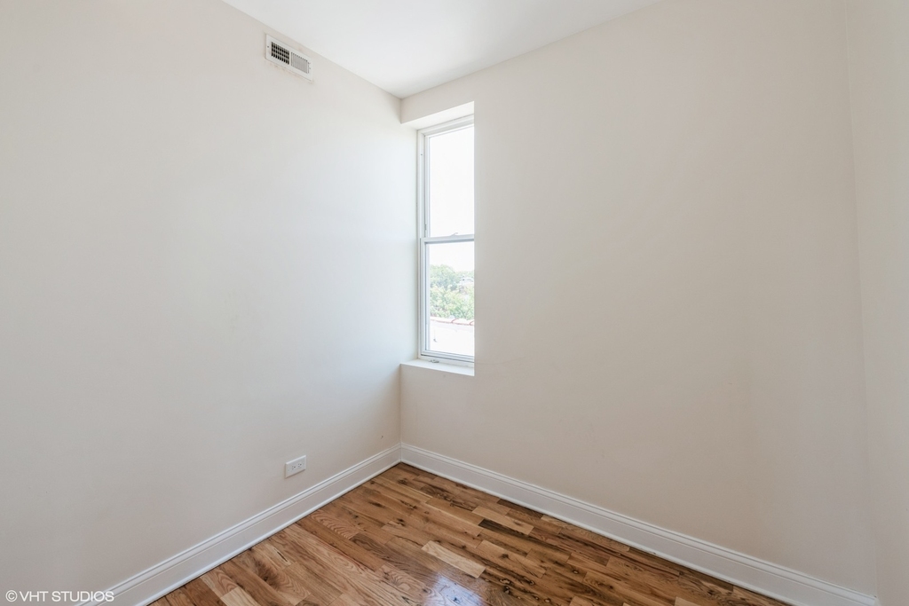 4012 W Armitage Avenue - Photo 3
