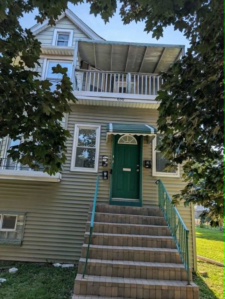 636 13th Avenue - Photo 0