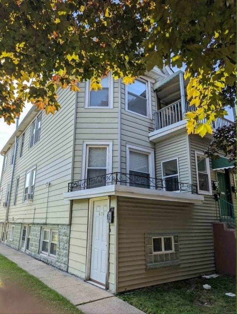 636 13th Avenue - Photo 1
