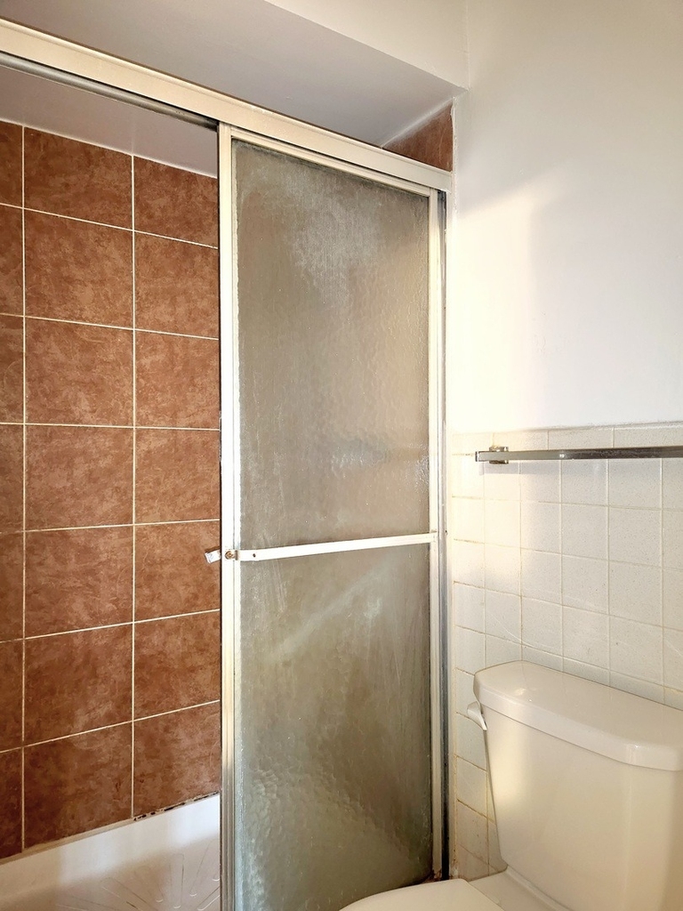 2005 W Touhy Avenue - Photo 11