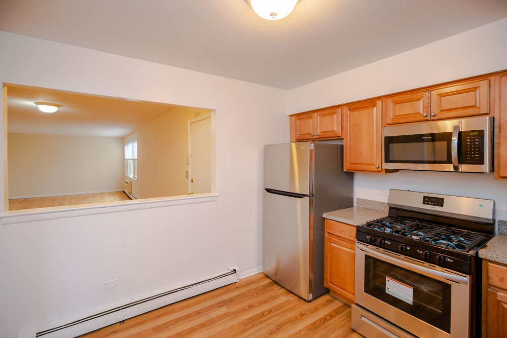 2003 W Touhy Avenue - Photo 4