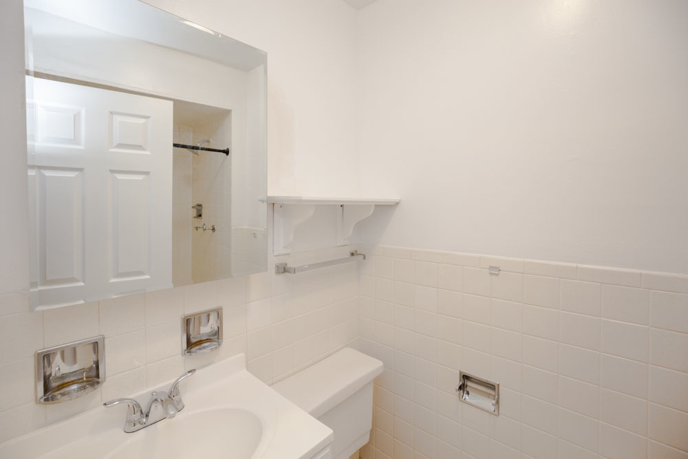2003 W Touhy Avenue - Photo 7