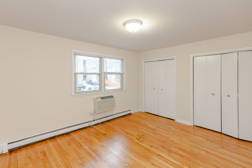 2003 W Touhy Avenue - Photo 5