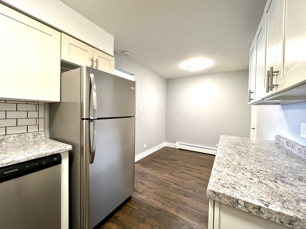 12151 S Western Avenue - Photo 6