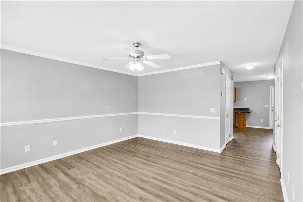 141 Madison Place - Photo 3