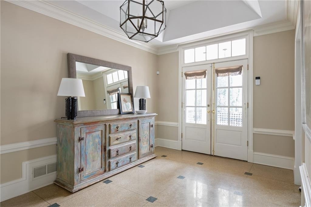 1811 Lenox Road Ne - Photo 5