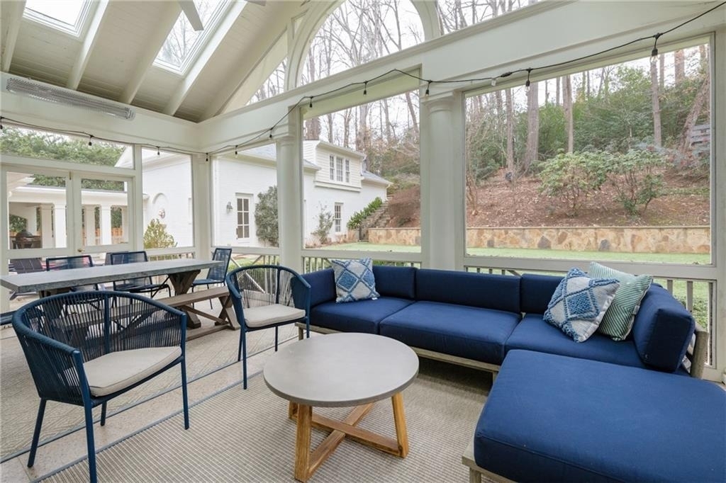1811 Lenox Road Ne - Photo 3