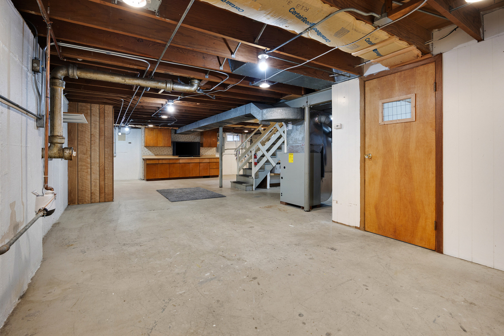 1290 Margret Street - Photo 15