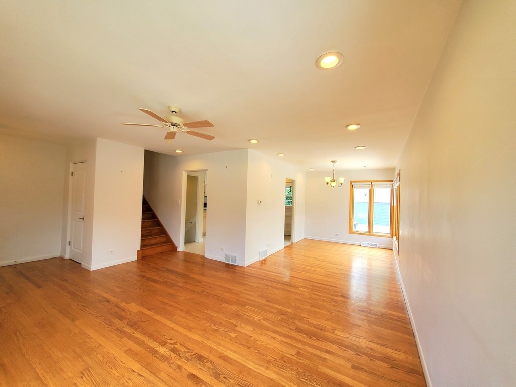 4715 W Lake Avenue - Photo 3