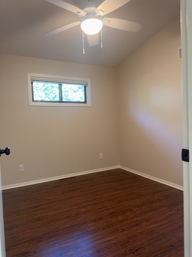 3829 Eastway Drive - Photo 18