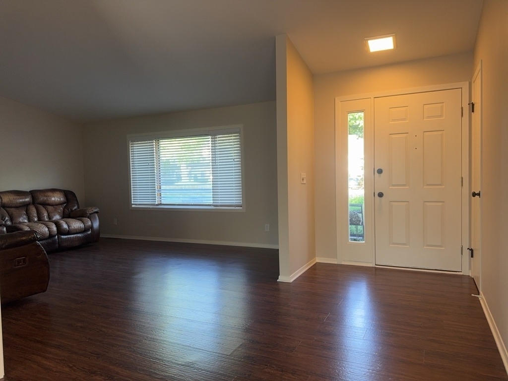 3829 Eastway Drive - Photo 5