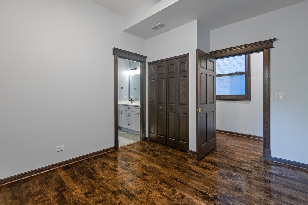 442 E 48th Street - Photo 25