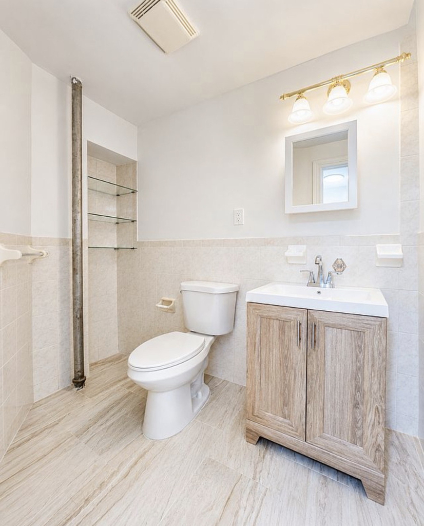 461 Pulaski Street - Photo 5