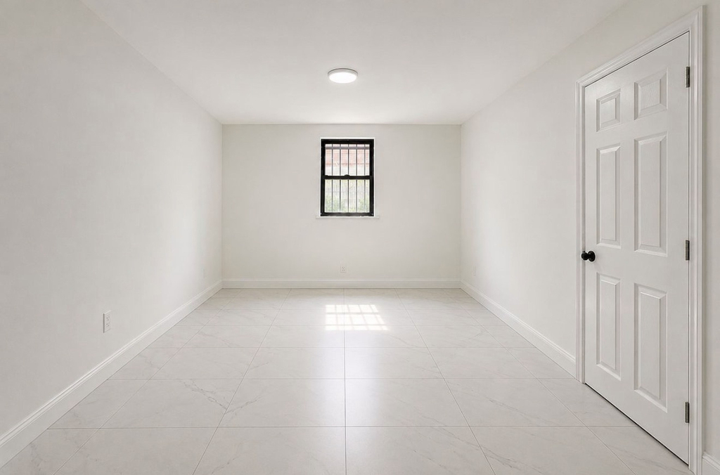 461 Pulaski Street - Photo 3